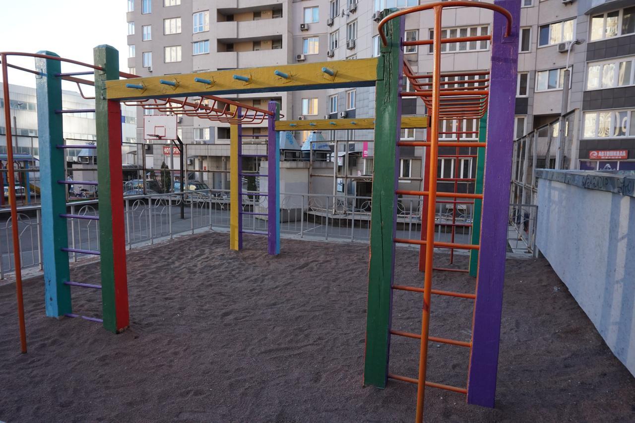 Apartment In Complex Korona On Knyazhyi Zaton 21 Kiev Exterior foto